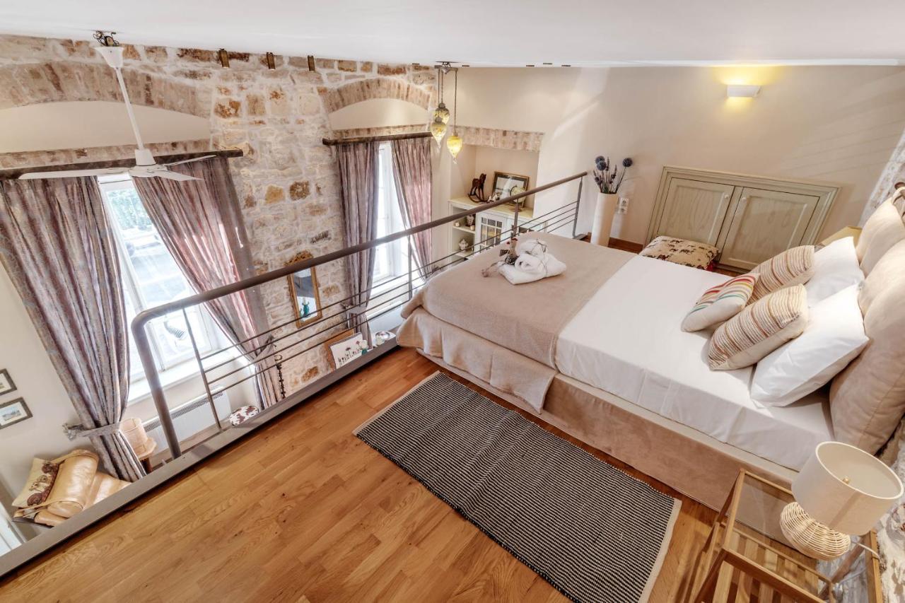 דירות Mouragia Loft - Waterfront Old Corfu Town מראה חיצוני תמונה
