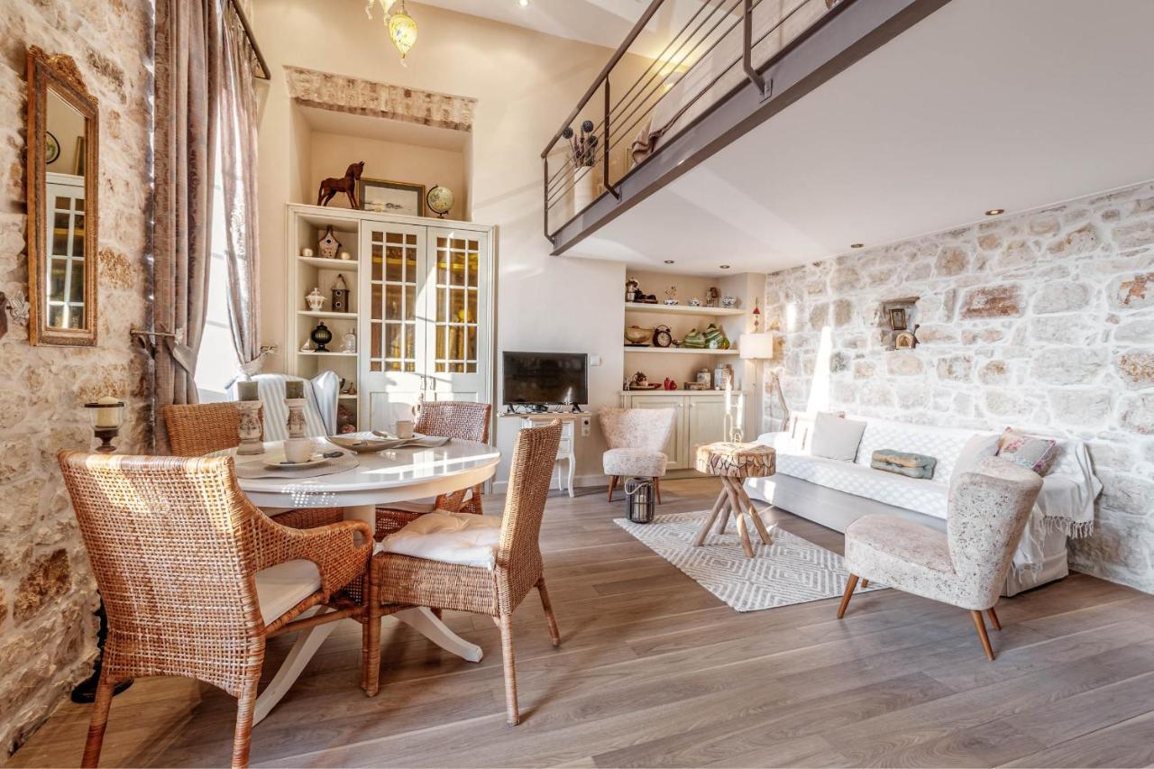 דירות Mouragia Loft - Waterfront Old Corfu Town מראה חיצוני תמונה